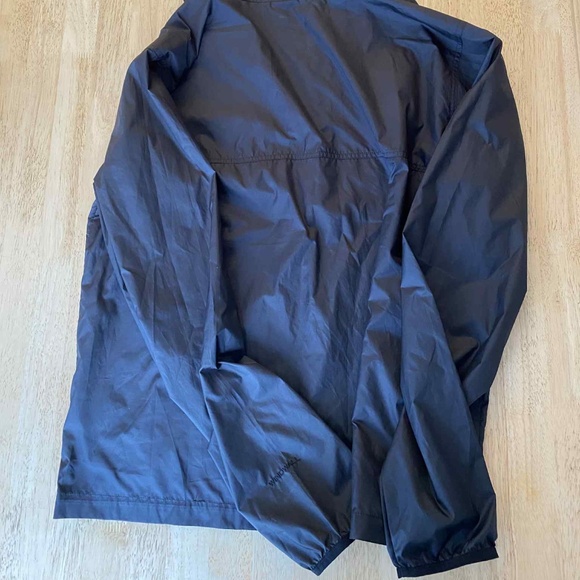 Windbreakers North face Large - Picture 4 of 4
